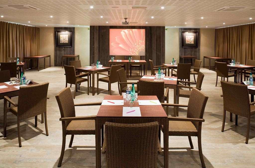 Готель Ibis Styles Шоле Зручності фото