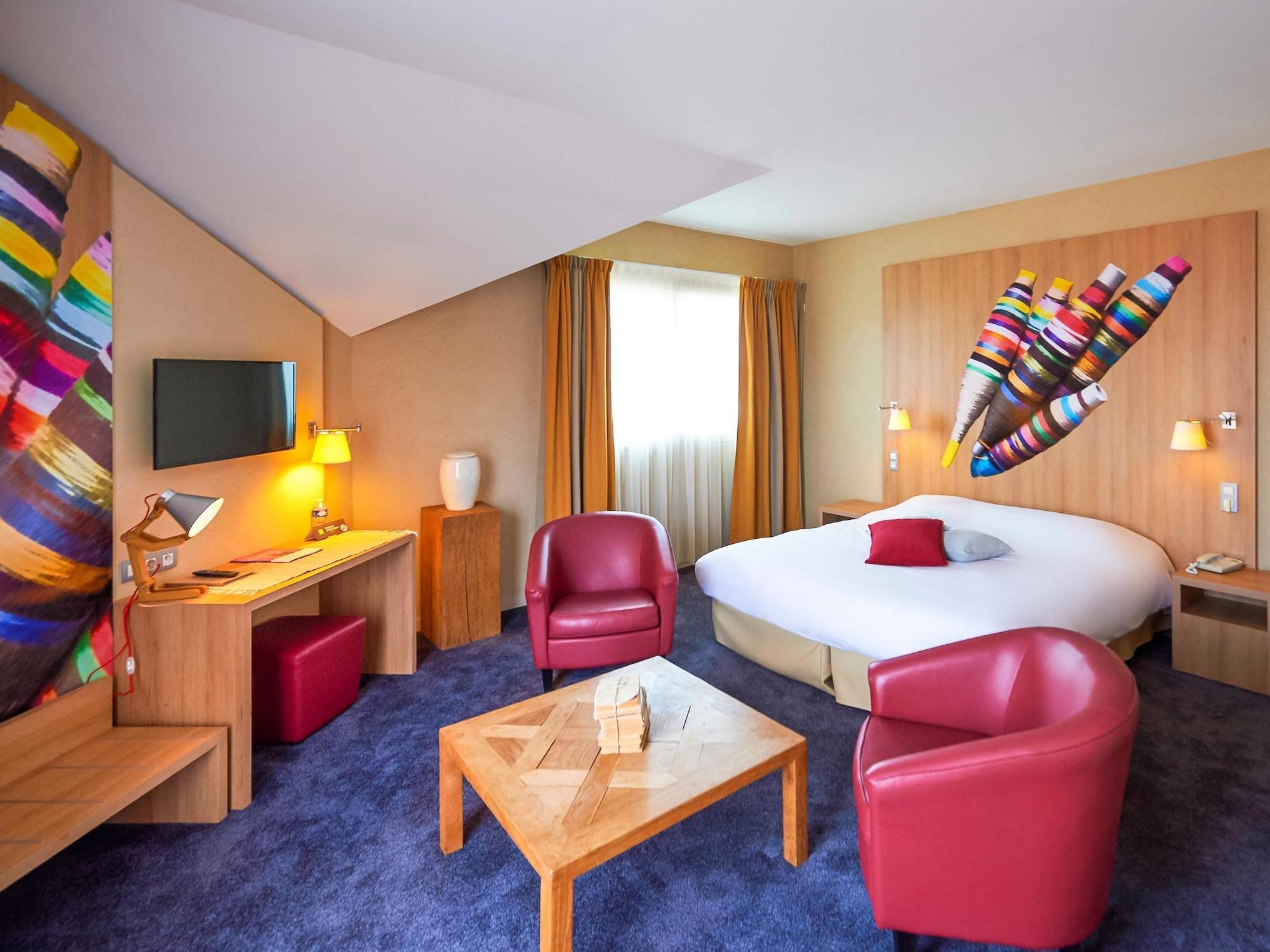 Готель Ibis Styles Шоле Екстер'єр фото