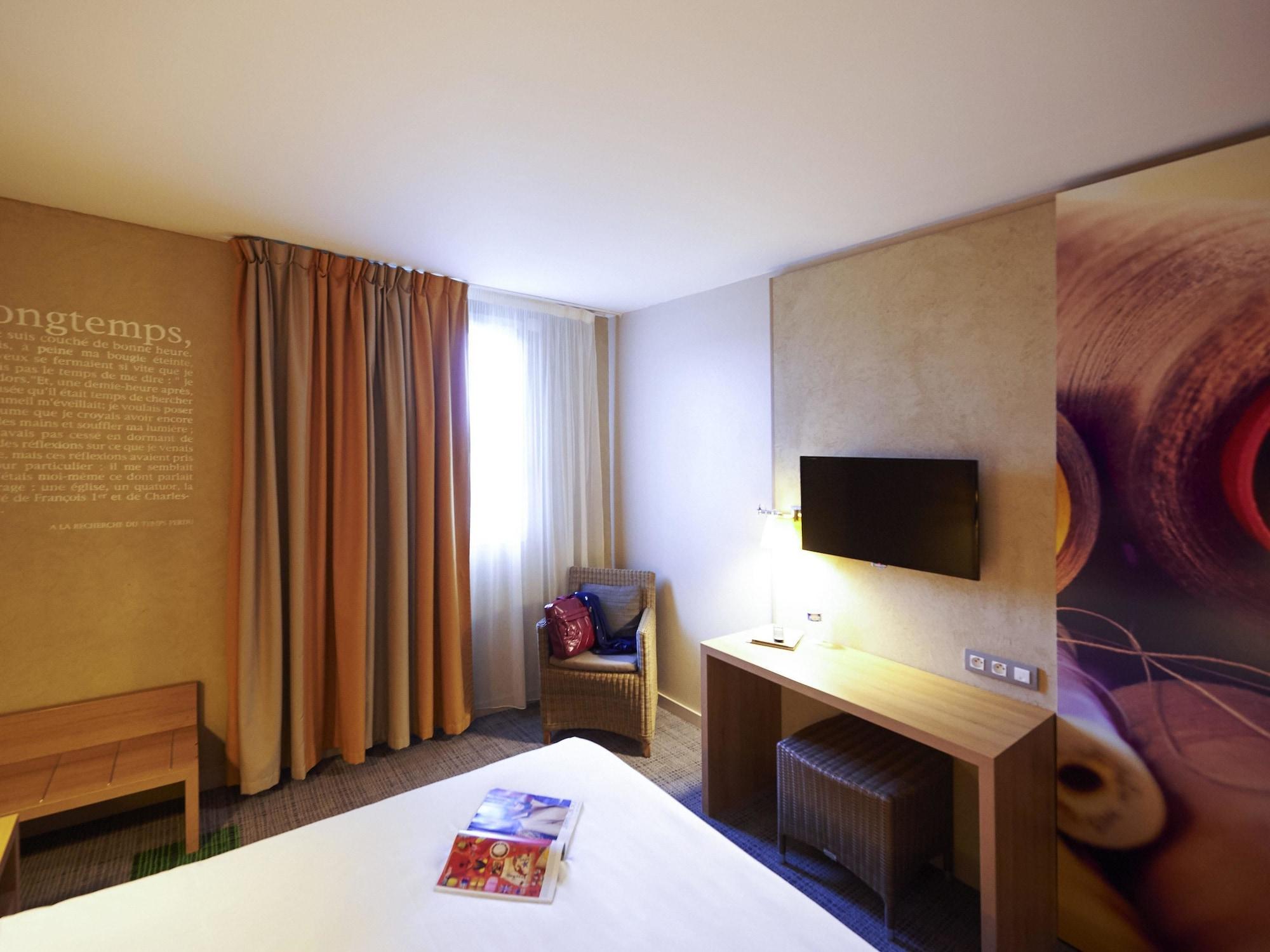 Готель Ibis Styles Шоле Екстер'єр фото