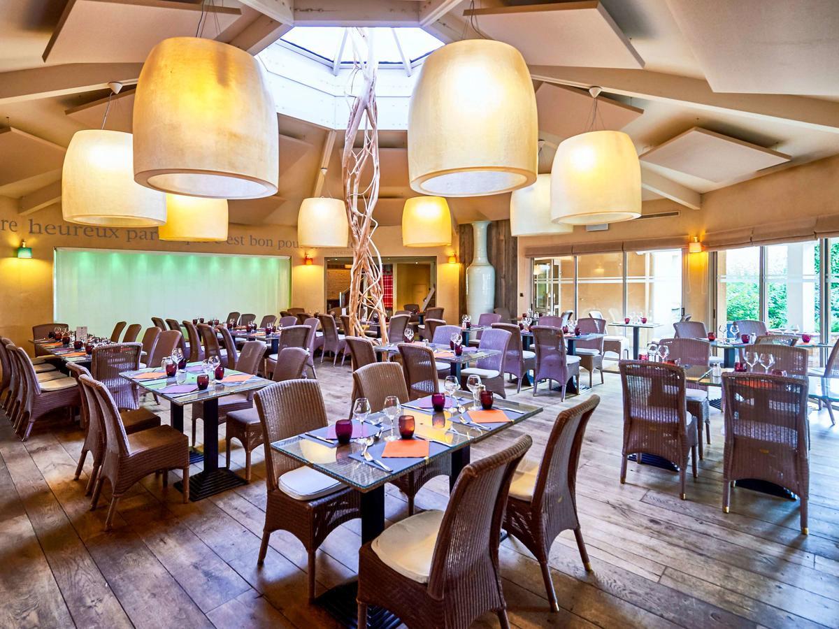 Готель Ibis Styles Шоле Екстер'єр фото